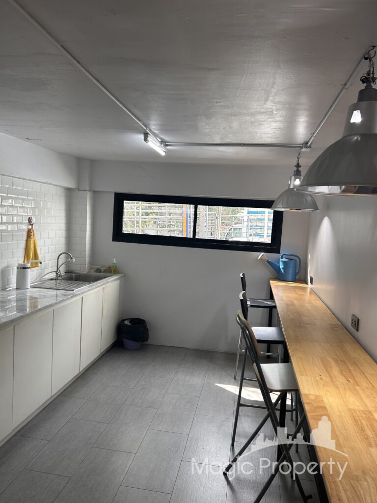 For Rent Commercial/Office in Khlong Tan Nuea, Bangkok | ฿49,000/month | MGP1531 – Photo 11