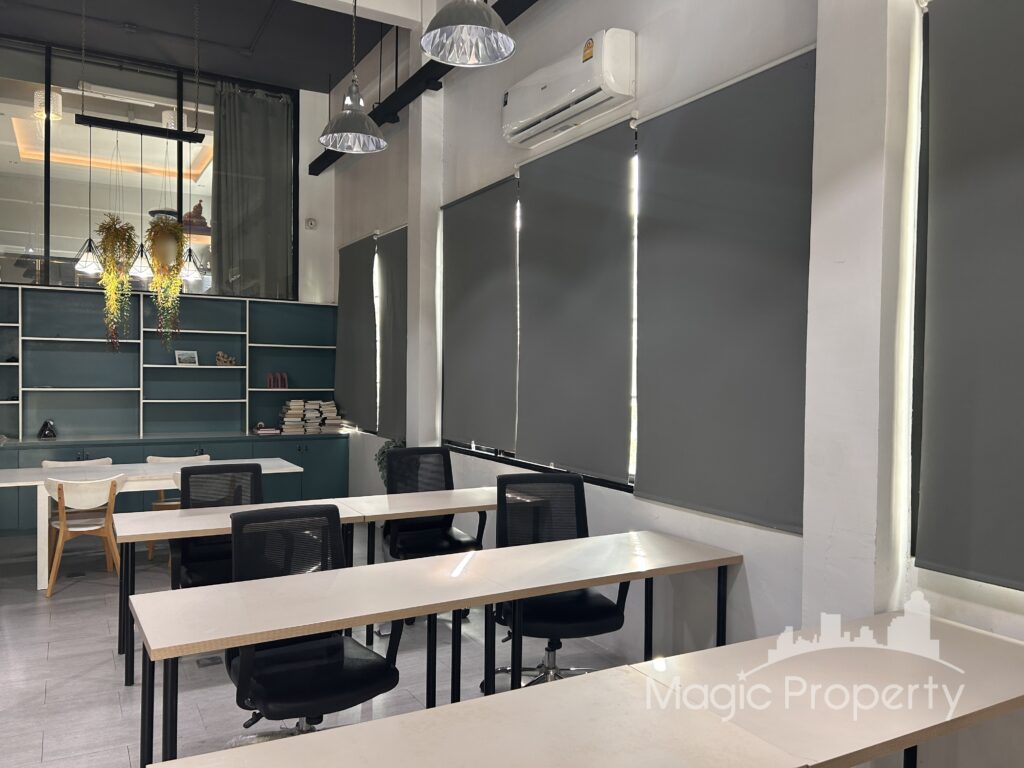 For Rent Commercial/Office in Khlong Tan Nuea, Bangkok | ฿49,000/month | MGP1531 – Photo 17
