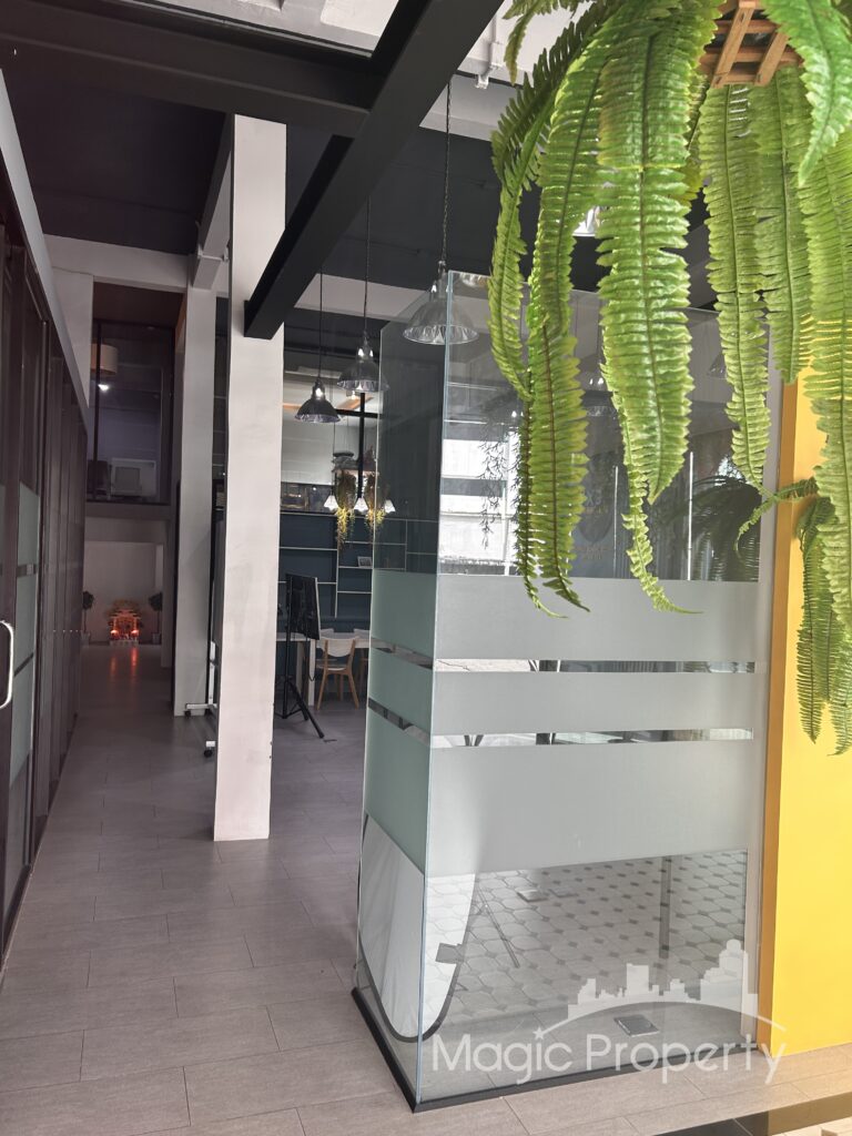 For Rent Commercial/Office in Khlong Tan Nuea, Bangkok | ฿49,000/month | MGP1531 – Photo 20