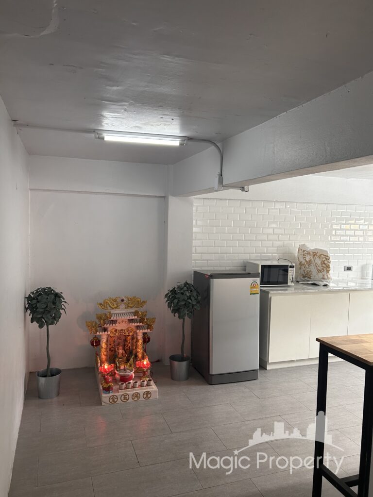 For Rent Commercial/Office in Khlong Tan Nuea, Bangkok | ฿49,000/month | MGP1531 – Photo 30