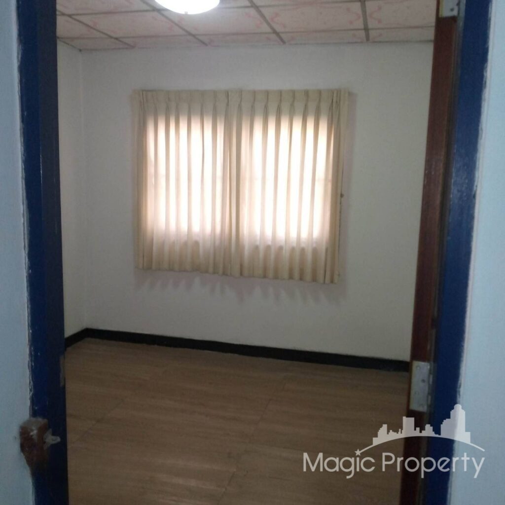 For Sale 2 Bed Townhome in Bang Na Villa Village (Soi Bangna-Trad 39), Bang Kaeo, Samut Prakan | ฿2,800,0... – Photo 3