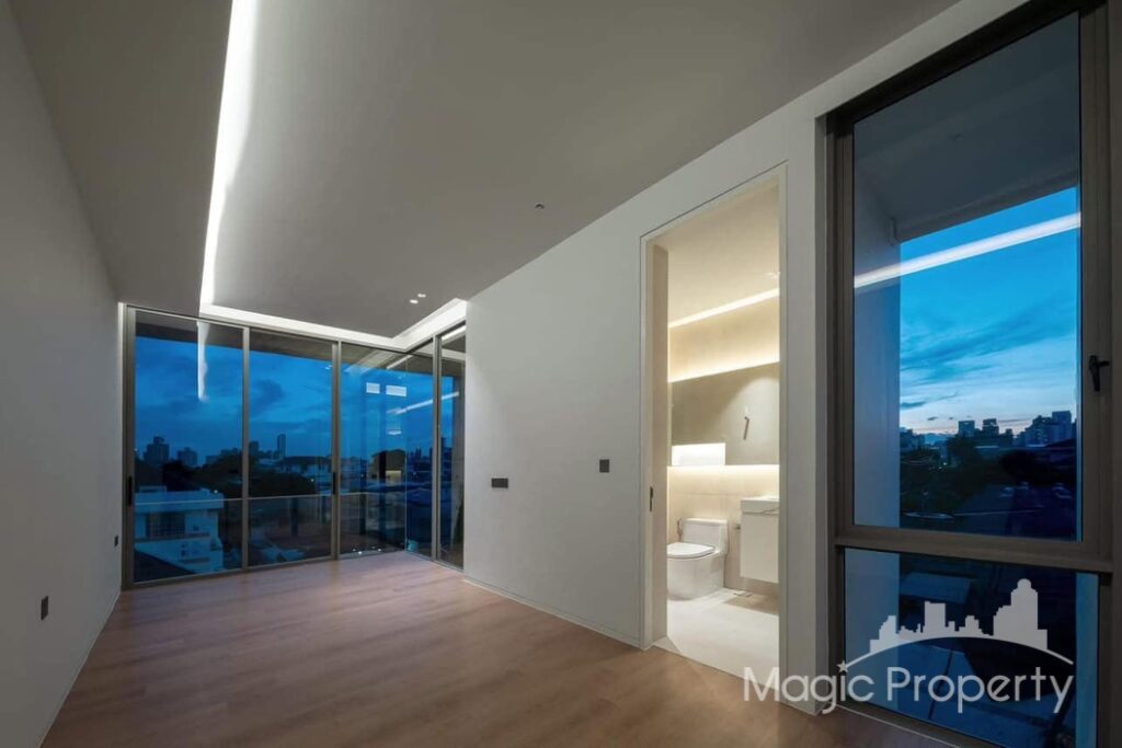 For Sale 4 Bed Single House in Khlong Tan Nuea, Bangkok | ฿42,900,000 | MGP1608 – Photo 8