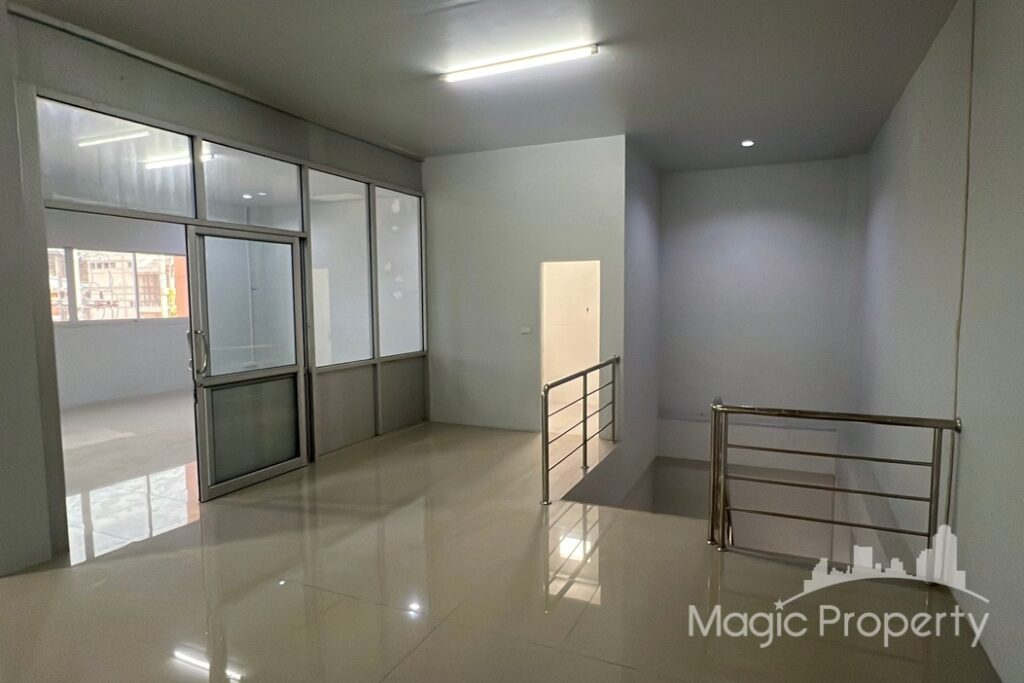 Rented Commercial/Office in Tha Sao, Samut Sakhon | ฿150,000 | MGP1622R – Photo 8