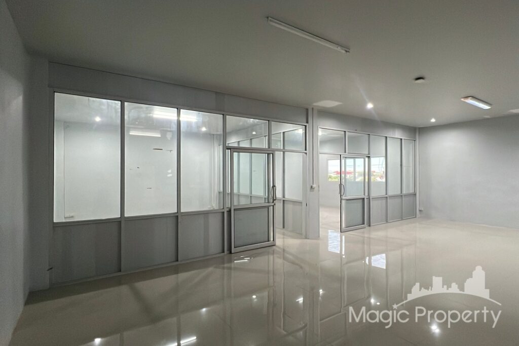 Rented Commercial/Office in Tha Sao, Samut Sakhon | ฿150,000 | MGP1622R – Photo 12