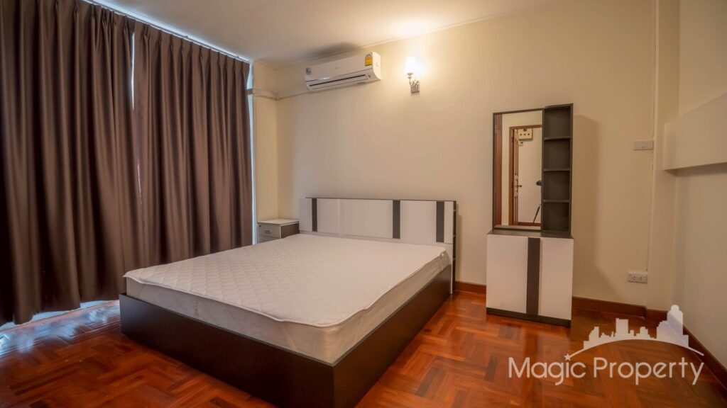 For Rent 5 Bed Townhome in Khlong Tan Nuea, Bangkok | ฿55,000/month | MGP1630 – Photo 4