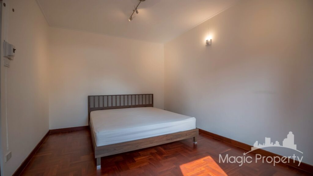 For Rent 5 Bed Townhome in Khlong Tan Nuea, Bangkok | ฿55,000/month | MGP1630 – Photo 10