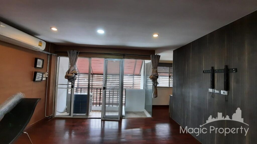 For Sale 5 Bed Townhome in Varatorn Ville Village, Suan Luang, Bangkok | ฿7,500,000 | MGP1641 – Photo 4