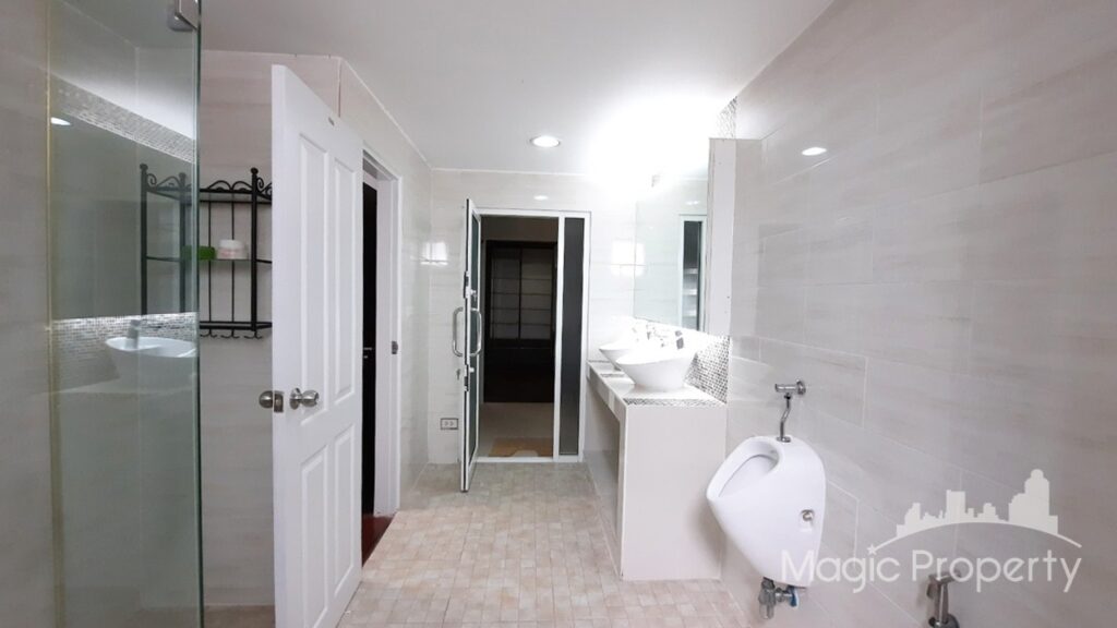 For Sale 5 Bed Townhome in Varatorn Ville Village, Suan Luang, Bangkok | ฿7,500,000 | MGP1641 – Photo 16