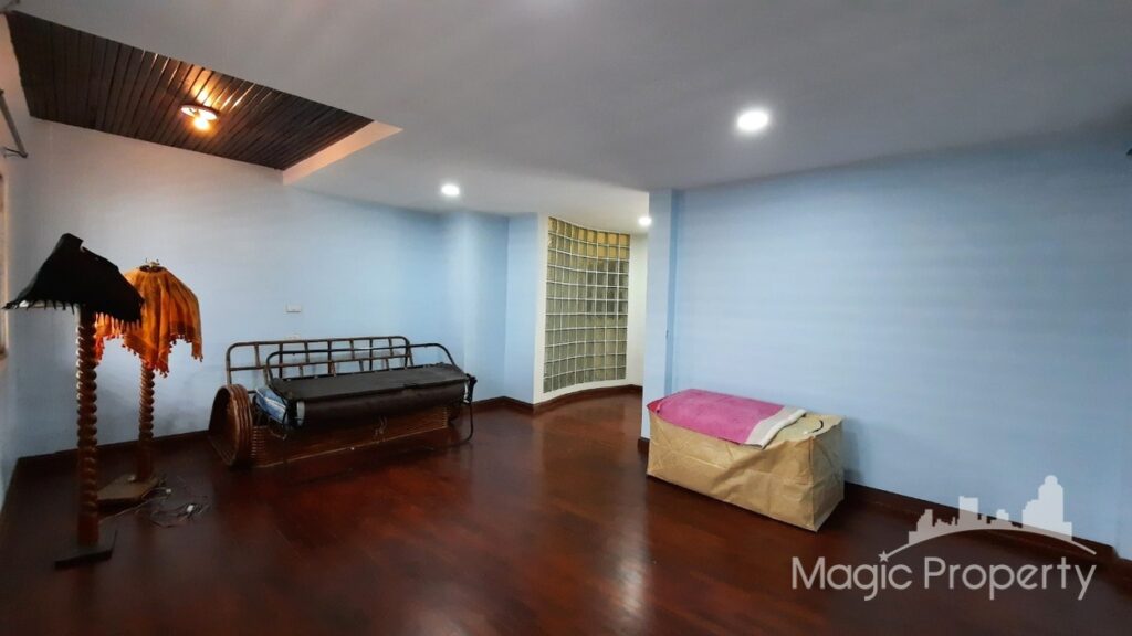 For Sale 5 Bed Townhome in Varatorn Ville Village, Suan Luang, Bangkok | ฿7,500,000 | MGP1641 – Photo 12