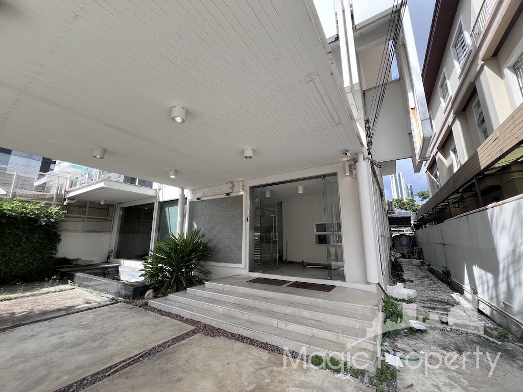 For Rent Commercial/Office in Phra Khanong, Bangkok | ฿180,000/month | MGP1672 – Photo 1 For Rent Commercial/Office in Phra Khanong, Bangkok | ฿180,000/month | MGP1672 – Photo 1