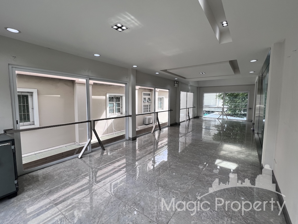 For Rent Commercial/Office in Phra Khanong, Bangkok | ฿180,000/month | MGP1672 – Photo 22 For Rent Commercial/Office in Phra Khanong, Bangkok | ฿180,000/month | MGP1672 – Photo 22