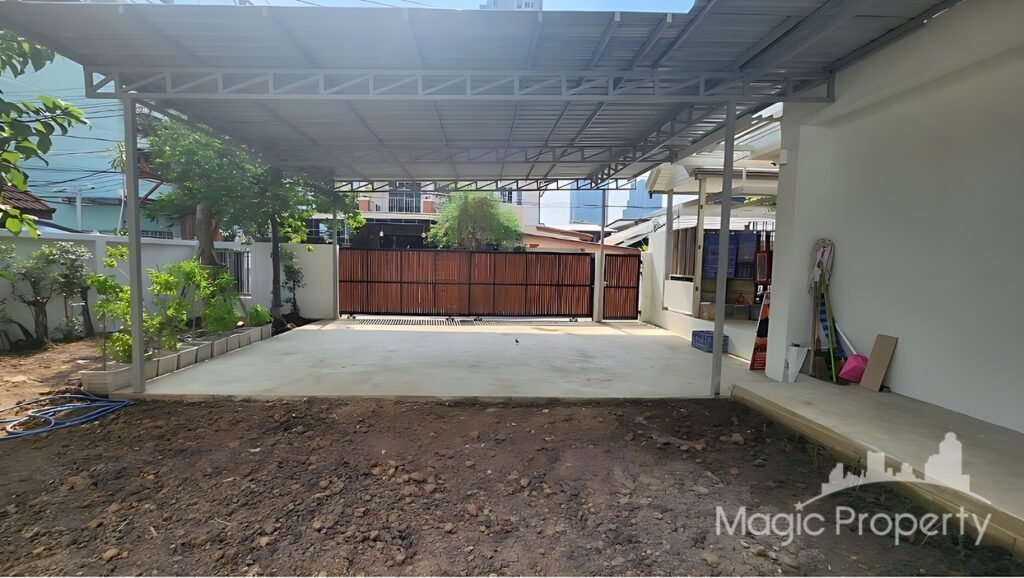For Rent Commercial/Office in Talat Phlu, Bangkok | ฿100,000/month | MGP1718 – Photo 2