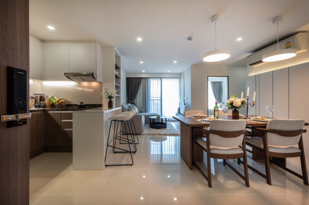 For Sale 2 Bed Condo in Khlong Tan Nuea, Bangkok | ฿9,900,000 | MGP1737 – Photo 1