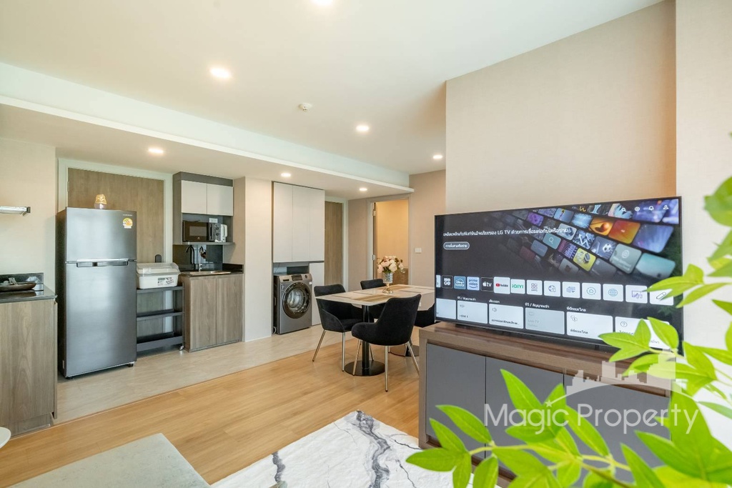LLoyd Soonvijai-Thonglor Condominium