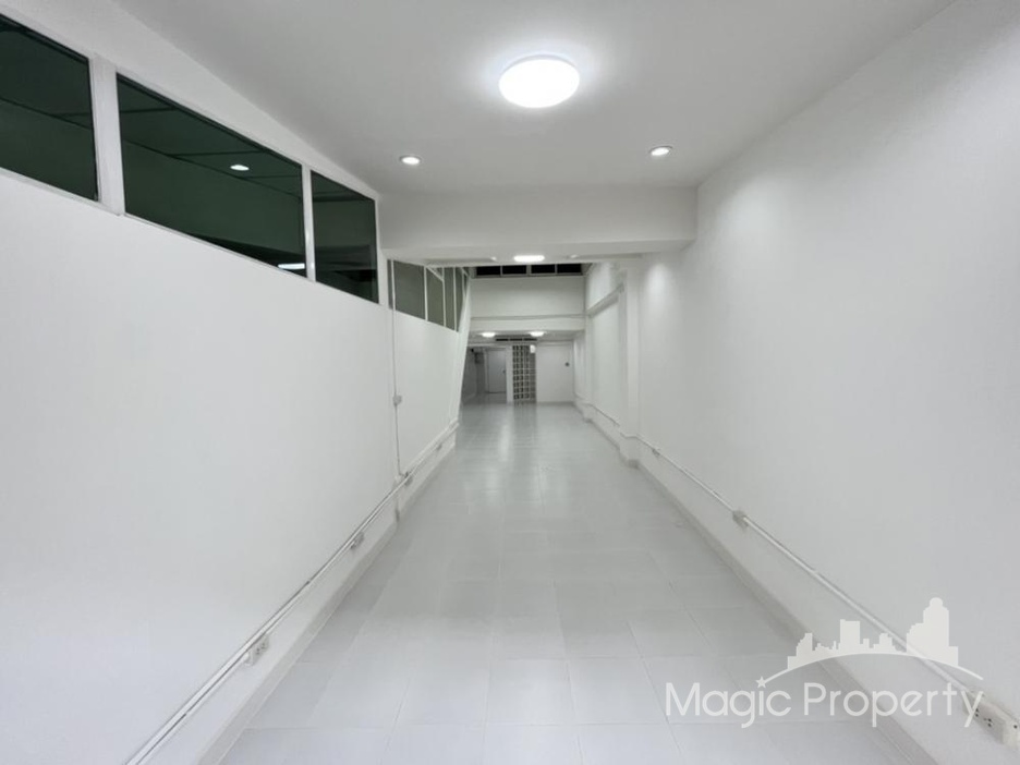 For Rent Commercial/Office in Din Daeng, Bangkok | ฿27,000/month | MGP1734 – Photo 4 For Rent Commercial/Office in Din Daeng, Bangkok | ฿27,000/month | MGP1734 – Photo 4