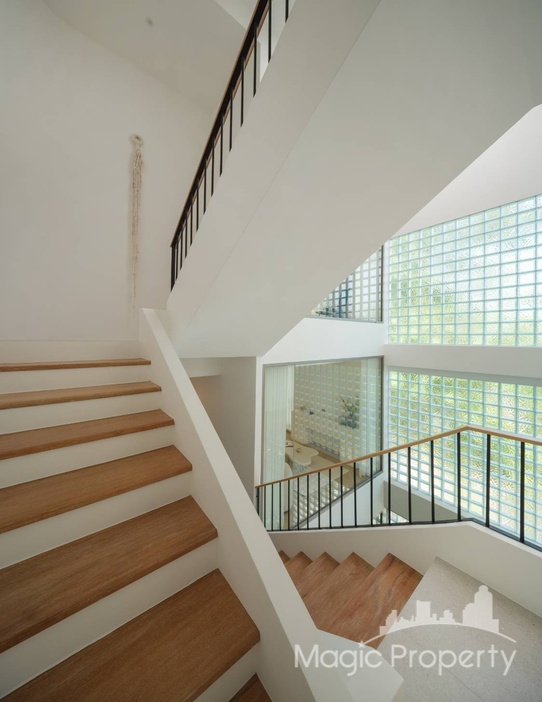 For Sale 2 Bed Commercial/Office in Chan Kasem, Bangkok | ฿29,000,000 | MGP1762 – Photo 9 For Sale 2 Bed Commercial/Office in Chan Kasem, Bangkok | ฿29,000,000 | MGP1762 – Photo 9