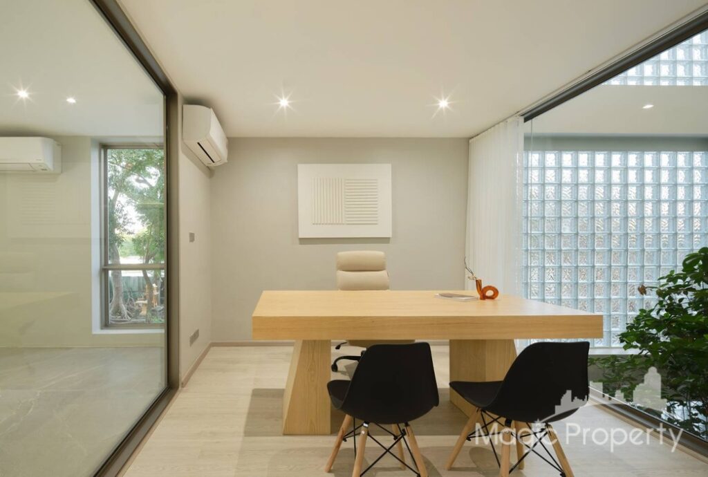 For Sale 2 Bed Commercial/Office in Chan Kasem, Bangkok | ฿29,000,000 | MGP1762 – Photo 30 For Sale 2 Bed Commercial/Office in Chan Kasem, Bangkok | ฿29,000,000 | MGP1762 – Photo 30