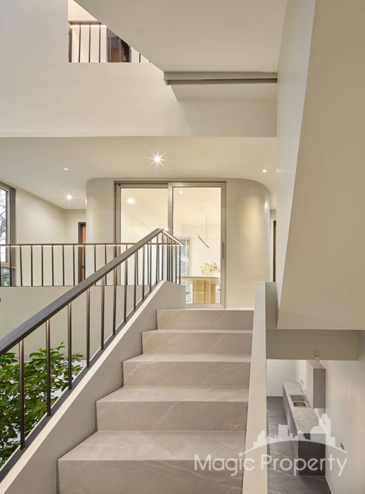 For Sale 2 Bed Commercial/Office in Chan Kasem, Bangkok | ฿29,000,000 | MGP1762 – Photo 32 For Sale 2 Bed Commercial/Office in Chan Kasem, Bangkok | ฿29,000,000 | MGP1762 – Photo 32