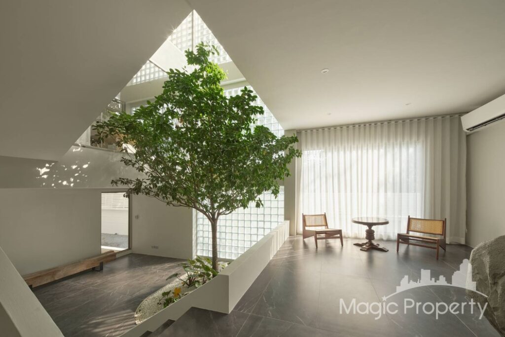 For Sale 2 Bed Commercial/Office in Chan Kasem, Bangkok | ฿29,000,000 | MGP1762 – Photo 34 For Sale 2 Bed Commercial/Office in Chan Kasem, Bangkok | ฿29,000,000 | MGP1762 – Photo 34