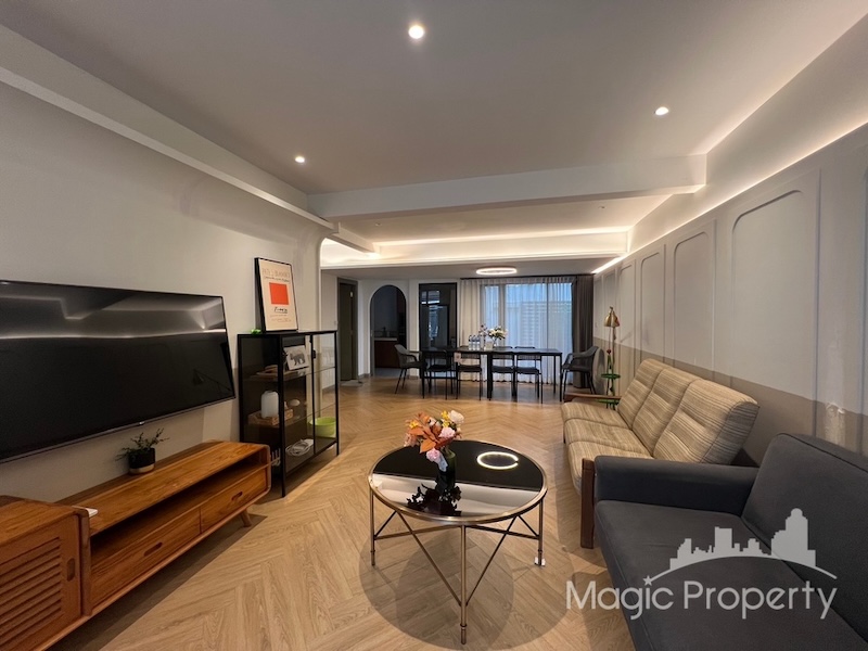 Townhouse at Ekkamai 22/ Pridi Banomyong 41