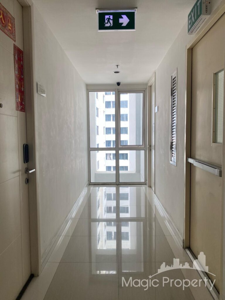 For Sale 2 Bed Condo in TC Green Condominium, Huai Khwang, Bangkok | ฿6,000,000 | MGP1803 – Photo 4