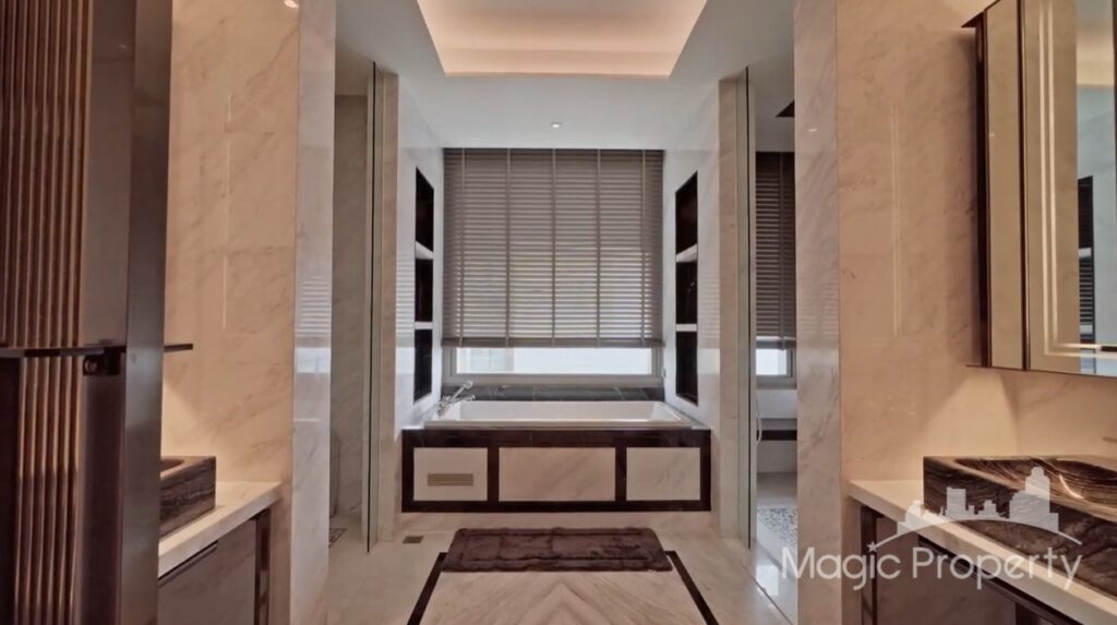 For Sale 6 Bed Condo in The Residences at Mandarin Oriental Bangkok, Khlong Ton Sai, Bangkok | ฿453,750,0... – Photo 41