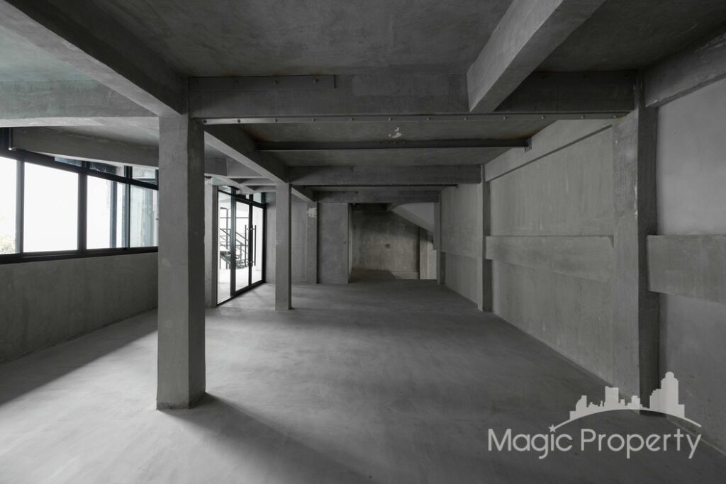 For Rent Commercial/Office in Khlong Tan Nuea, Bangkok | ฿150,000/month | MGP1823 – Photo 1