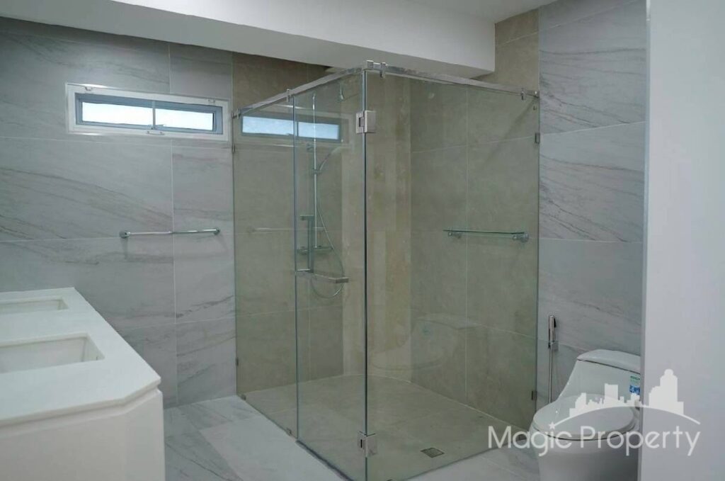 For Rent 4 Bed Condo in Khlong Toei Nuea, Bangkok | ฿150,000/month | MGP1883 – Photo 10