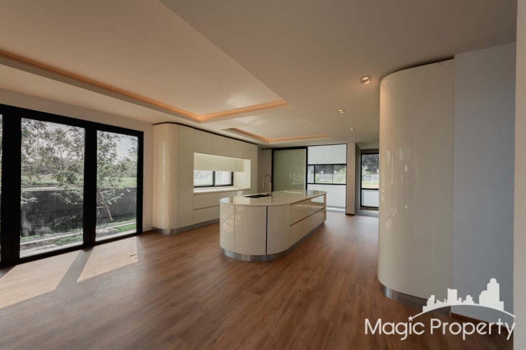 For Rent 3 Bed Single House in Windmill Village Bangna Golf Course, Bang Phli Yai, Samut Prakan | ฿250,00... – Photo 1