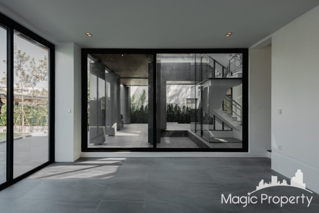 For Rent 3 Bed Single House in Windmill Village Bangna Golf Course, Bang Phli Yai, Samut Prakan | ฿250,00... – Photo 14