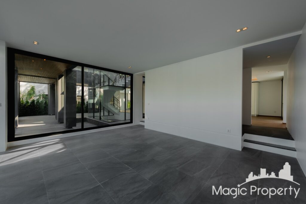 For Rent 3 Bed Single House in Windmill Village Bangna Golf Course, Bang Phli Yai, Samut Prakan | ฿250,00... – Photo 18