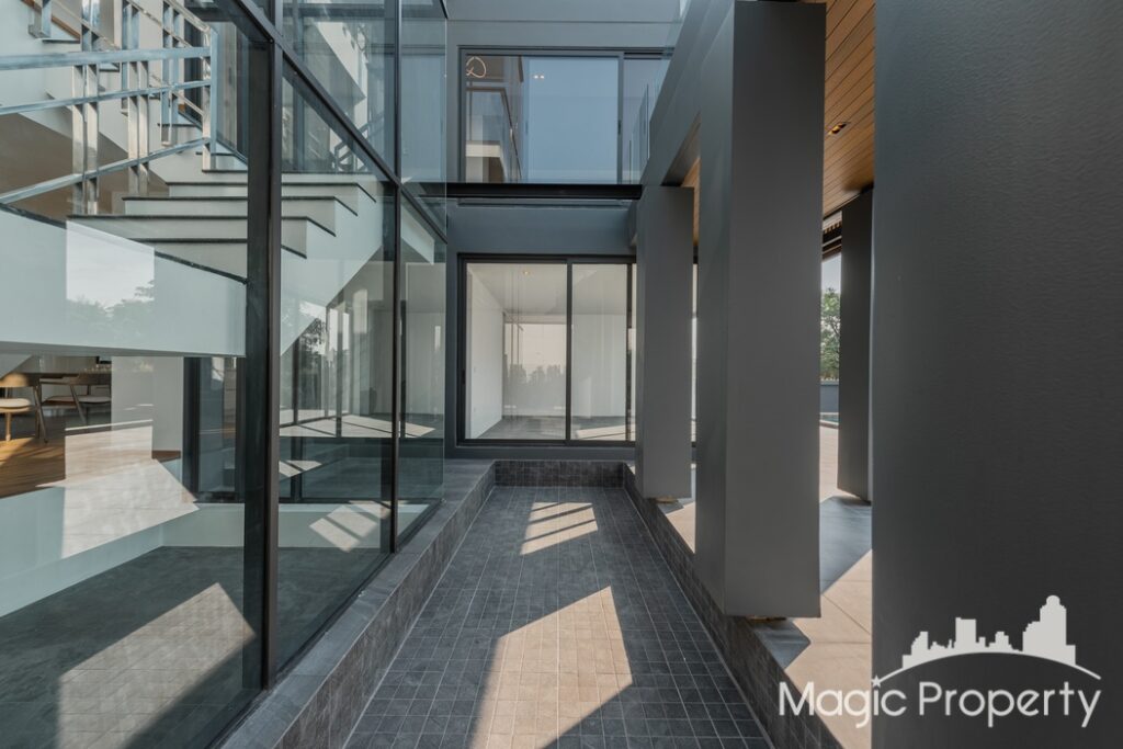 For Rent 3 Bed Single House in Windmill Village Bangna Golf Course, Bang Phli Yai, Samut Prakan | ฿250,00... – Photo 40