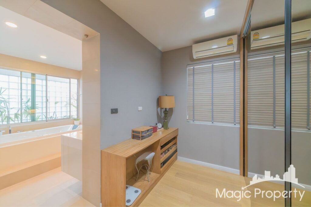 For Rent 3 Bed Single House in Private Nirvana Residence East, Khlong Chan, Bangkok | ฿160,000/month | MG... – Photo 9
