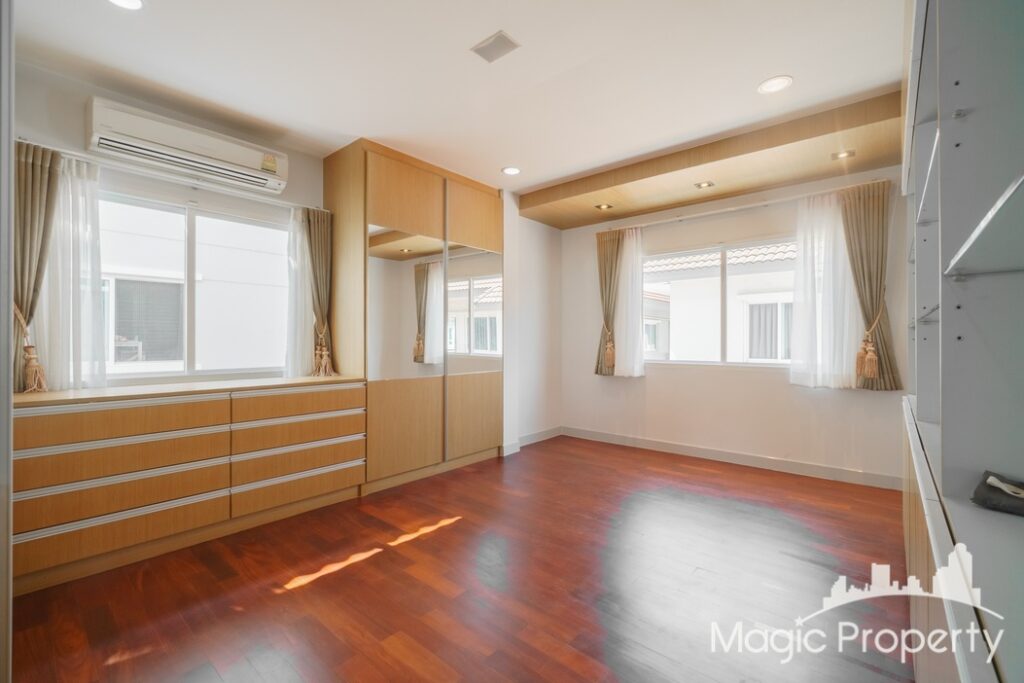 For Sale 5 Bed Single House in Grand Bangkok Boulevard Rama 9 - Srinakarin, Thap Chang, Bangkok | ฿26,500... – Photo 6