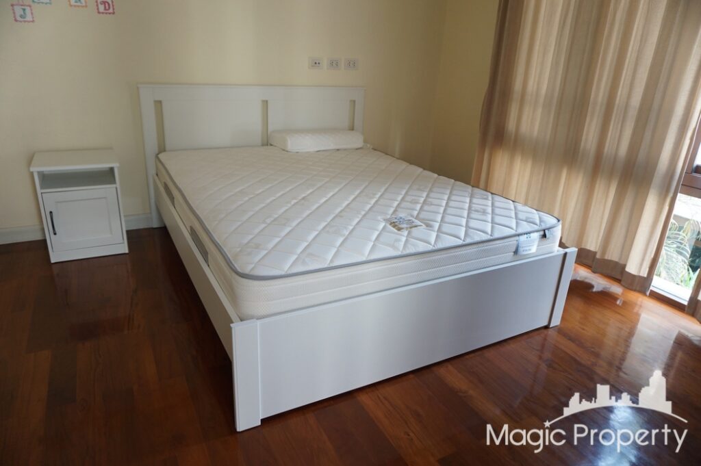 For Rent 4 Bed Single House in Baan Sansiri Sukhumvit 67, Phra Khanong Nuea, Bangkok | ฿180,000/month | M... – Photo 15