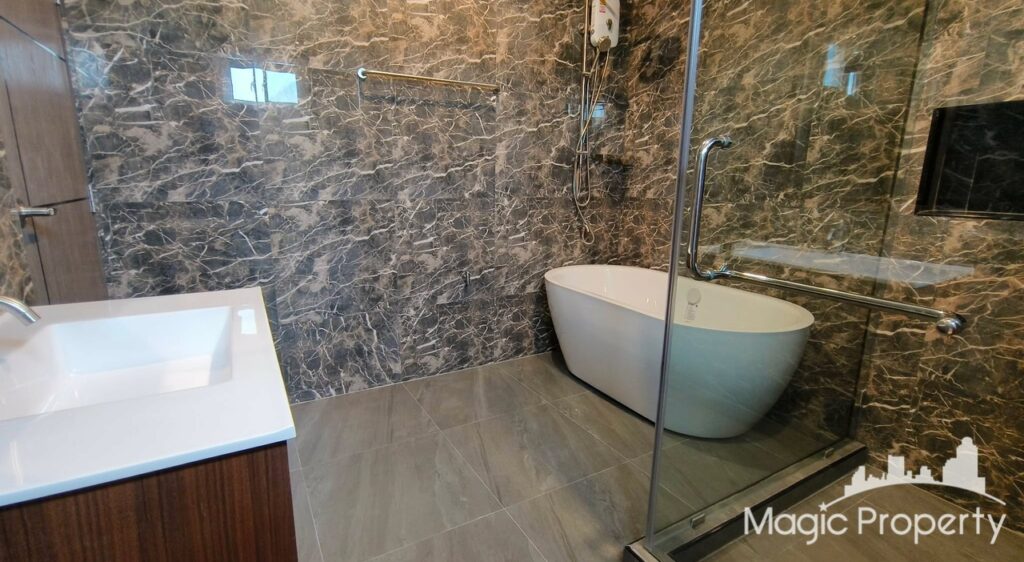 For Rent 4 Bed Single House in Phra Khanong Nuea, Bangkok | ฿150,000/month | MGP1086R – Photo 21