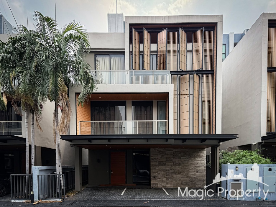 Motique Chaengwattana 10