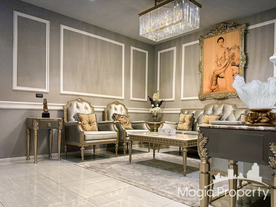 Motique Chaengwattana 10