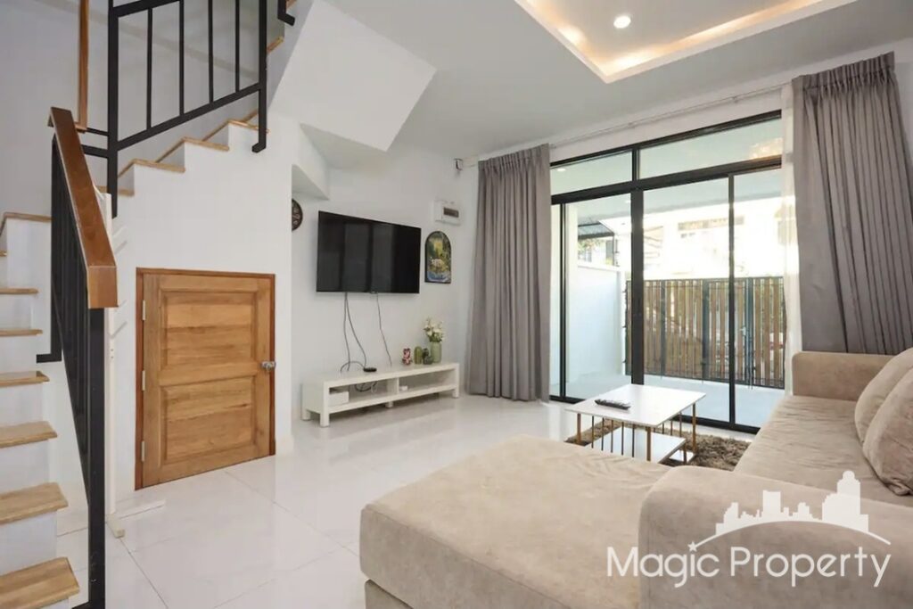 For Sale 4 Bed Townhome in Samsen Nok, Bangkok | ฿19,200,000 | MGP2212 – Photo 1