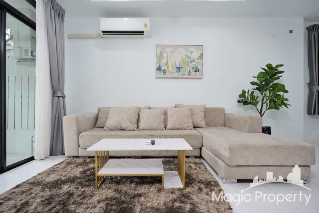 For Sale 4 Bed Townhome in Samsen Nok, Bangkok | ฿19,200,000 | MGP2212 – Photo 3