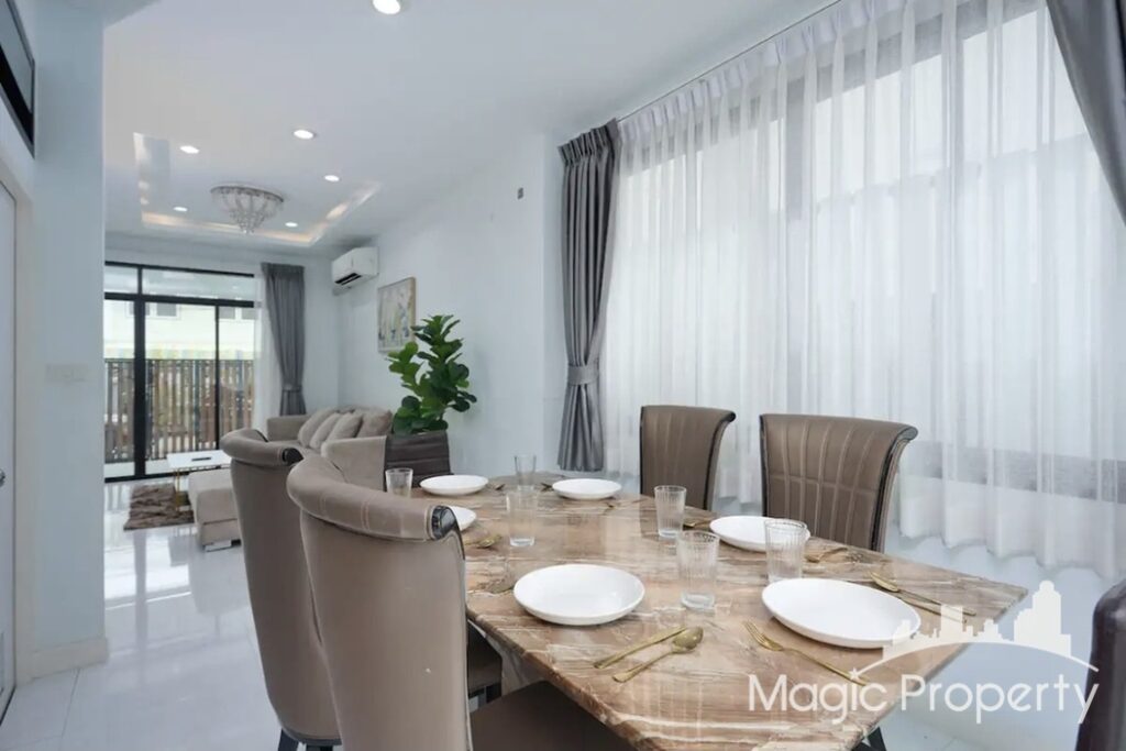 For Sale 4 Bed Townhome in Samsen Nok, Bangkok | ฿19,200,000 | MGP2212 – Photo 10