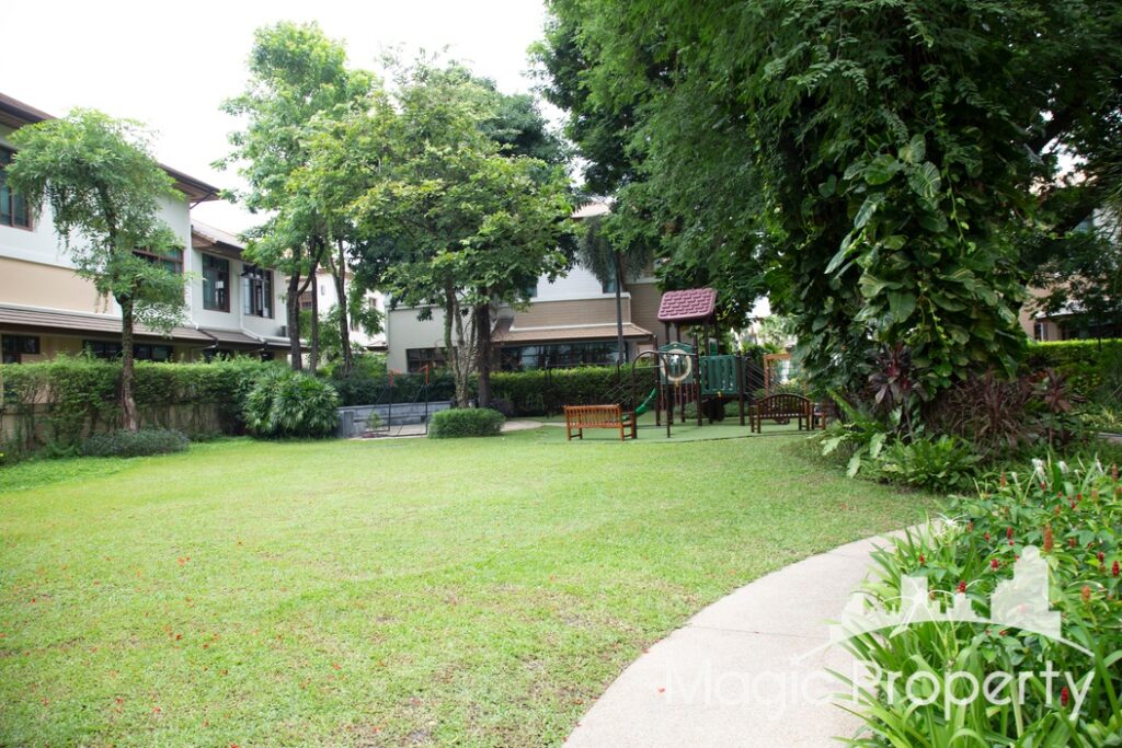 For Sale 4 Bed Single House in Baan Sansiri Sukhumvit 67, Phra Khanong Nuea, Bangkok | ฿79,000,000 | MGP2220 – Photo 42