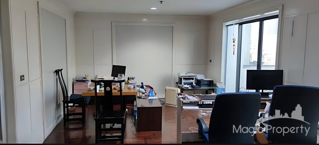 For Rent 3 Bed Condo in Kiarti Thanee City Mansion, Khlong Toei Nuea, Bangkok | ฿50,000/month | MGP1914R – Photo 7