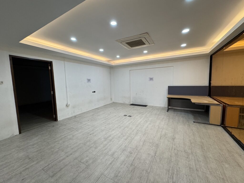 Commercial/Office for Rent at Park Avenue Ekkamai | ฿110,000/month | 450 sqm | MGP142 – Photo 18