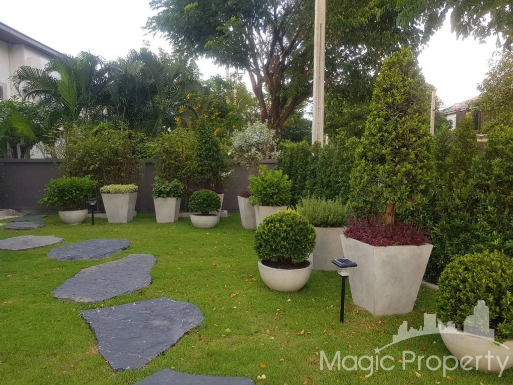 House For Sale in Manthana Srinakarin Bangna, Tambon Bang Kaeo, Amphoe Bang Phli, Samut Prakan