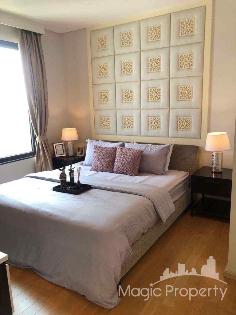 1 Bedroom Duplex For Rent in Villa Asoke Condominium. Located on Phetchaburi Rd, Makkasan, Ratchathewi, Bangkok 10400