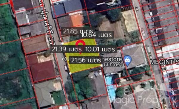 Land for Sale in Soi Punnawithi 37 Property Code MGP1165 Land size 0-1-11.0 Rai-Ngan-Wah Width 21 x Deep 21 m (approximately) Orange Area Land (Yor.8)| FAR 4.5:1 | OSR 6.5% Located at Punna Withi 37 Alley, Khwaeng Bang Chak, Khet Phra Khanong, Krung Thep Maha Nakhon 10260 Sale Price 15,000,000.THB