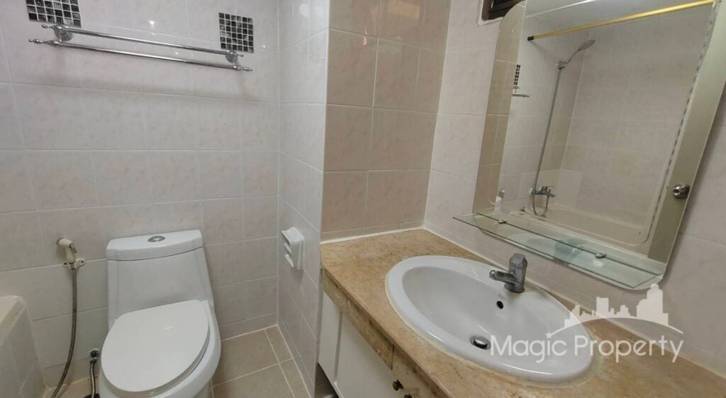 For Rent 1 Bed Condo in DH Grand Tower, Khlong Tan Nuea, Bangkok | ฿50,000/month | MGP1555 – Photo 17
